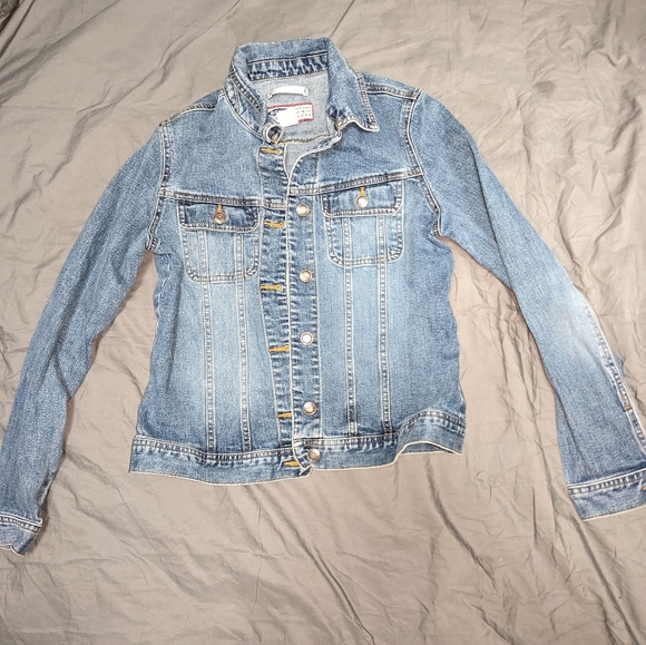 Old Navy Jackets & Blazers - Old Navy jean Jacket